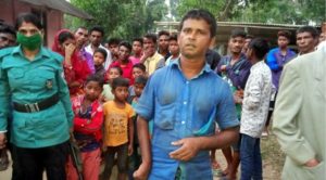 সিলেট বিমানবন্দরে ৫ বছরের ভিক্ষুক কিশোরীকে ধর্ষণের চেষ্টা: জনতার হাতে ধর্ষক আটক!