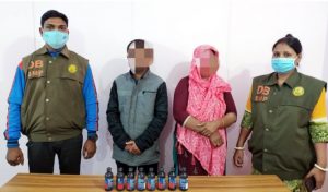 সিলেটের লালদীঘির পাড় থেকে ফেনসিডিলসহ নারী-পুরুষ আটক