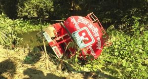 চাঁদপুরে তেলবাহী লরির সঙ্গে অটোরিকশার সংঘর্ষ, নিহত ৩