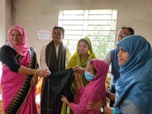 সুনামগঞ্জে মাদীনাতুল খাইরীর উদ্যোগে নামাজের চাদর বিতরণ।