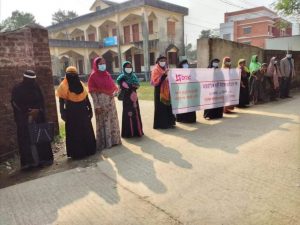 দোয়ারাবাজারে আন্তর্জাতিক নারী নির্যাতন প্রতিরোধ পক্ষ উপলক্ষে পল্লী সমাজের মানববন্ধন,,