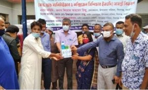 বগুড়ার শিবগঞ্জ উপজেলায় এডিপি,র আওতায় বিভিন্ন প্রতিষ্ঠানে স্বাস্থ্য সুরক্ষা সামগ্রী বিতরণ :-