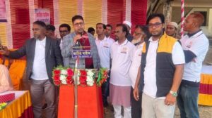 চরমহল্লা ইউনিয়ন ওয়েলফেয়ার ট্রাস্টের ক্রীড়া প্রতিযোগিতার পুরষ্কার বিতরণ