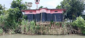 দোয়ারাবাজারে চেলা নদীর ভাঙন তীব্র, দেখার কেউ নেই