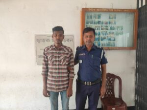 ছাতকে প্রবাসীর বাড়িতে দূর্ধর্ষ চুরি  মালামালসহ আসামী গ্রেপ্তার