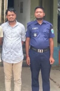 স্ত্রীকে আত্নহত্যার প্ররোচনার অভিযোগে স্বামী গ্রেপ্তার