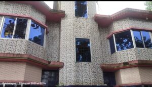 ছাতকে পাওনা টাকার দ্বন্ধে গভীর রাতে বাড়িঘরে হামলার ঘটনা ঘটেছে।