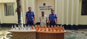 ছাতকে পুলিশের বিশেষ অভিযানে ৫০ বোতল ভারতীয় মদসহ গ্রেফতার ১