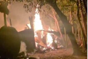 ছাতকে মুক্তিযোদ্ধার বাড়িতে হামলা,লুটপাট ও অগ্নিসংযোগে ১০ লাখ টাকার ক্ষয়ক্ষতি